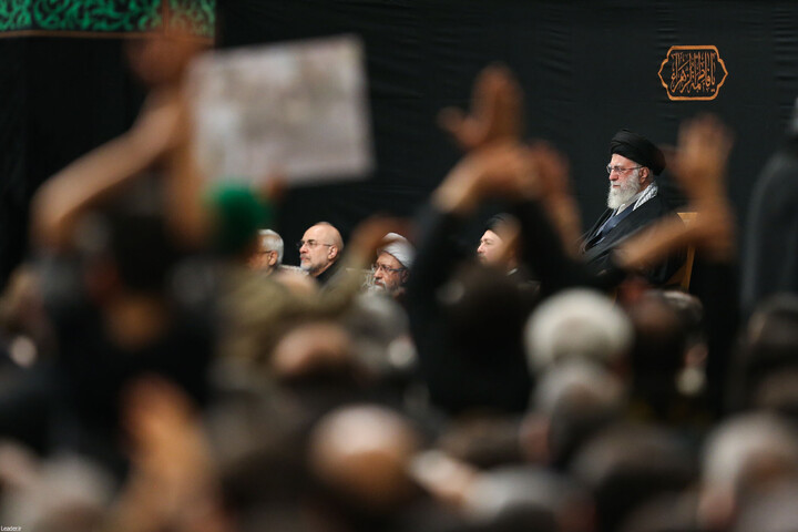 تصاویر/ مراسم عزاداری شام شهادت حضرت فاطمةالزهرا (سلام‌الله‌علیها) در حسینیه امام خمینی(ره)