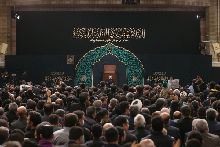 تصاویر/ مراسم عزاداری شام شهادت حضرت فاطمةالزهرا (سلام‌الله‌علیها) در حسینیه امام خمینی(ره)