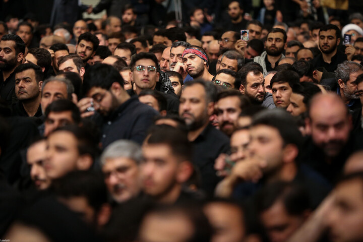 تصاویر/ مراسم عزاداری شام شهادت حضرت فاطمةالزهرا (سلام‌الله‌علیها) در حسینیه امام خمینی(ره)