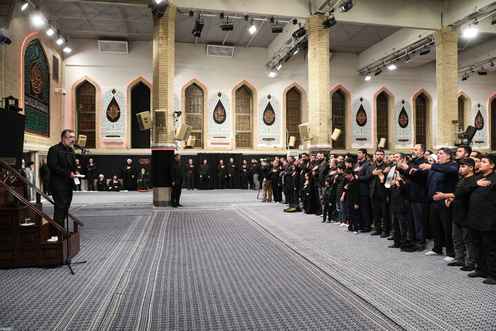 تصاویر/ مراسم عزاداری شام شهادت حضرت فاطمةالزهرا (سلام‌الله‌علیها) در حسینیه امام خمینی(ره)