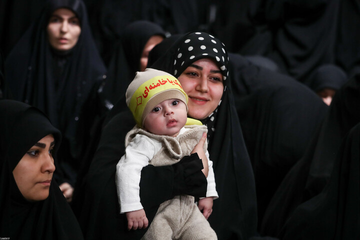 تصاویر/ مراسم عزاداری شام شهادت حضرت فاطمةالزهرا (سلام‌الله‌علیها) در حسینیه امام خمینی(ره)