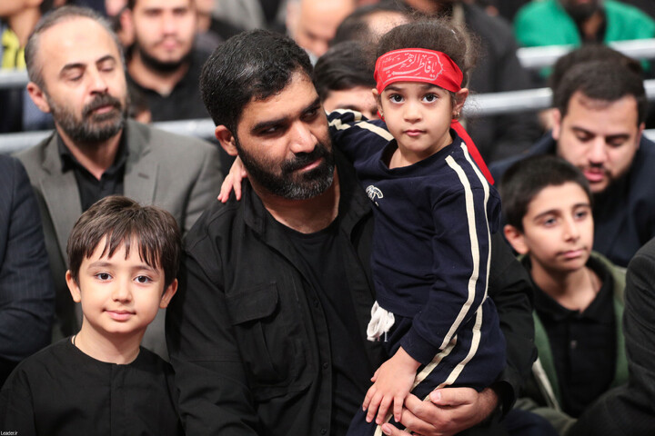 تصاویر/ مراسم عزاداری شام شهادت حضرت فاطمةالزهرا (سلام‌الله‌علیها) در حسینیه امام خمینی(ره)