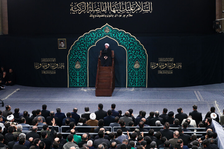 تصاویر/ مراسم عزاداری شام شهادت حضرت فاطمةالزهرا (سلام‌الله‌علیها) در حسینیه امام خمینی(ره)