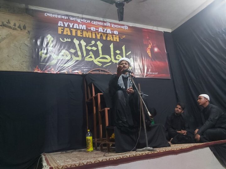 পশ্চিমবঙ্গ জুড়ে শ্রদ্ধা ও শোকের আবহে পালিত হল হজরত ফাতিমা জাহরা (সা.আ.)–এর শাহাদাত দিবস/ছবি