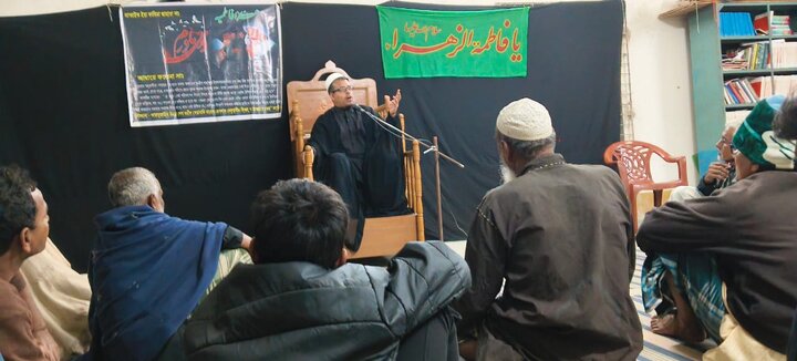 পশ্চিমবঙ্গ জুড়ে শ্রদ্ধা ও শোকের আবহে পালিত হল হজরত ফাতিমা জাহরা (সা.আ.)–এর শাহাদাত দিবস/ছবি