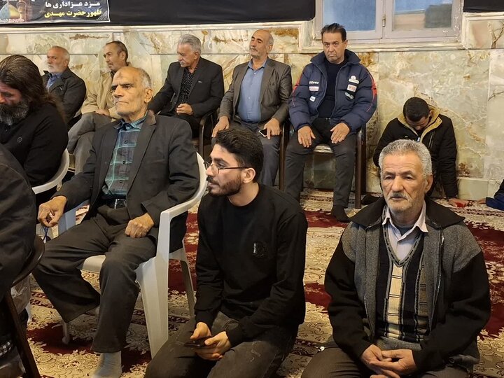 تصاویر/ مراسم عزاداری شام شهادت حضرت فاطمة الزهرا(س)در هیئت علی اصغری آران و بیدگل