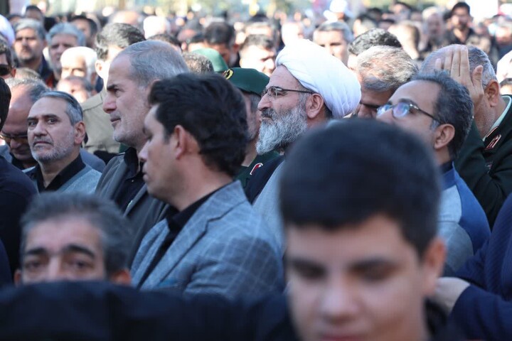 تصاویر/ آیین تشییع پیکر مطهر ۸ شهید گمنام دفاع مقدس در سمنان