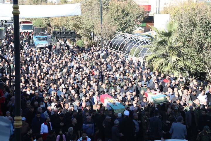 تصاویر/ آیین تشییع پیکر مطهر ۸ شهید گمنام دفاع مقدس در سمنان