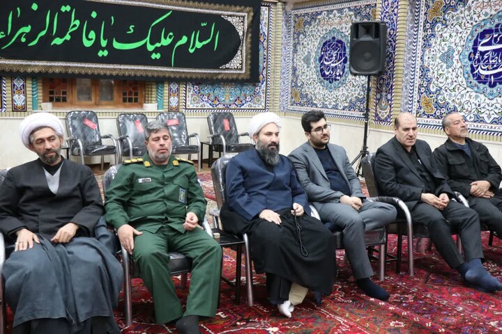 تصاویر | شب سوم عزاداری ایام فاطمیه در مسجد جامع حضرت صاحب الزمان(عج) جلفا