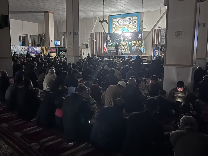 تصاویر /  مراسم عزاداری شام ‌غریبان حضرت فاطمه زهرا (س) در هادیشهر