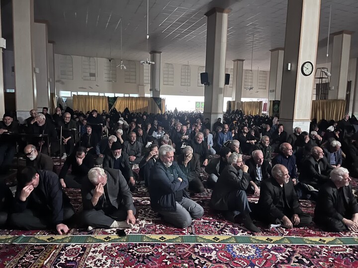 تصاویر /  مراسم عزاداری شام ‌غریبان حضرت فاطمه زهرا (س) در هادیشهر