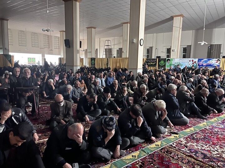 تصاویر /  مراسم عزاداری شام ‌غریبان حضرت فاطمه زهرا (س) در هادیشهر