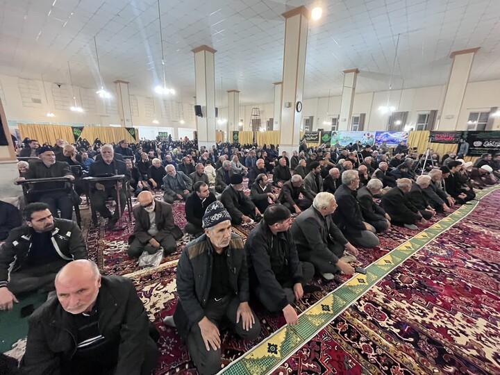 تصاویر /  مراسم عزاداری شام ‌غریبان حضرت فاطمه زهرا (س) در هادیشهر