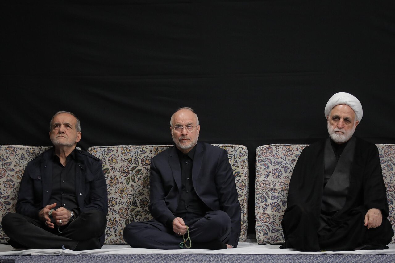 हज़रत फ़ातेमा ज़हरा सलामुल्लाह अलैहा की की शहादत के मौके पर ईरान के राष्ट्रपति की उपस्थिति