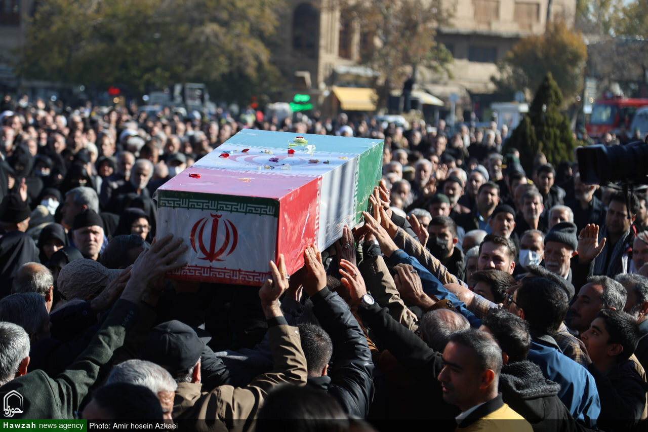 تصاویر / تشییع شهدای گمنام در همدان