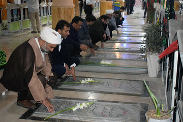 تجدید بیعت کارکنان اداره‌کل تبلیغات اسلامی بوشهر با آرمان‌های شهدا 