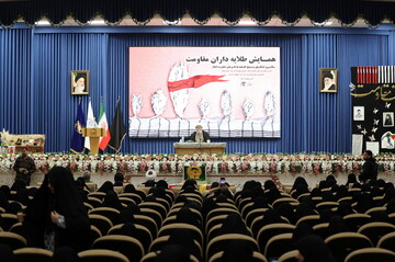 بی‌حجابی و برهنگی پروژه سازمان سیا برای زنان ایرانی است / ایرانیان با منطق اسلام را پذیرفتند