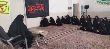 تصاویر/ نشست بصیرتی در مدرسه علمیه الزهرا شهداد