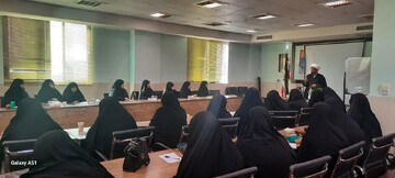 دوره تخصصی روش‌های بازشناسی و بازیابی هویت دختران در البرز برگزار شد