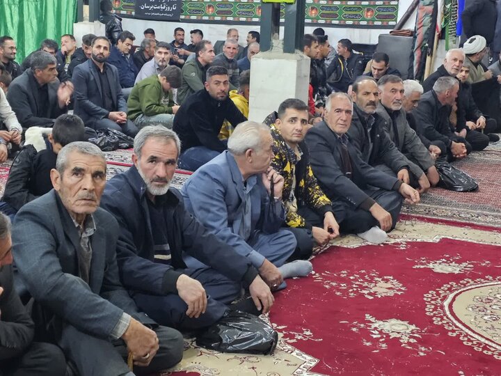 تصاویر/مراسم عزاداری شهادت حضرت فاطمه‌ (س) در روستای چغورقشلاق شهرستان  بیجار