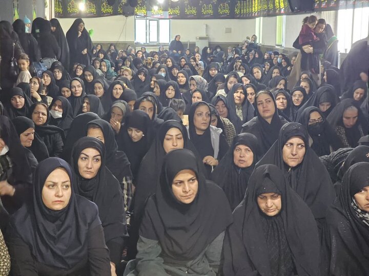 تصاویر/مراسم عزاداری شهادت حضرت فاطمه‌ (س) در روستای چغورقشلاق شهرستان  بیجار