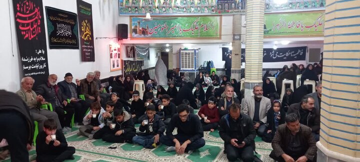 تصاویر/ شرکت امام جمعه آران و بیدگل درمراسم های سوگواری شهادت حضرت فاطمه زهرا (س)