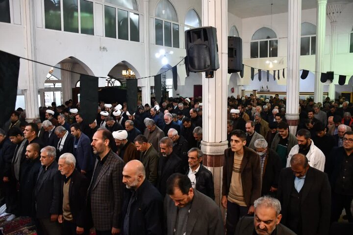 تصاویر/ اقامه نماز طلب باران در شهرستان خوی