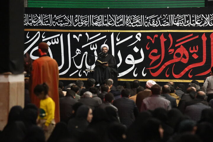 تصاویر/ مراسم عزاداری شام غریبان حضرت زهرا (س) در مصلای ارومیه