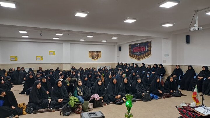 تصاویر/ مراسم شهادت حضرت زهرا (س) در مدرسه علمیه زینب کبری (س) ارومیه