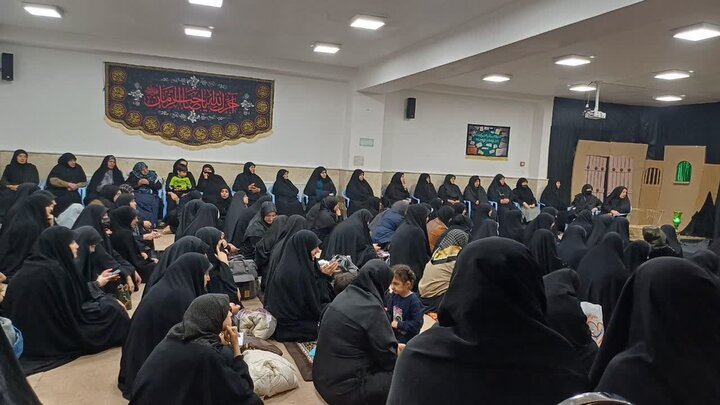 تصاویر/ مراسم شهادت حضرت زهرا (س) در مدرسه علمیه زینب کبری (س) ارومیه