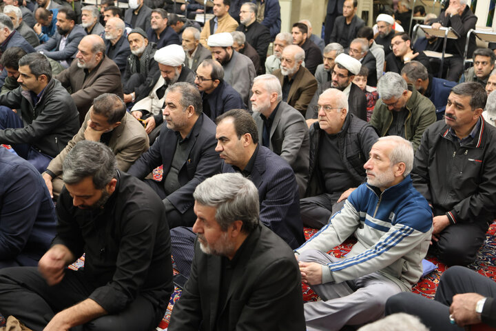 تصاویر / روضه شهادت حضرت زهرا(س) دفتر امام جمعه همدان