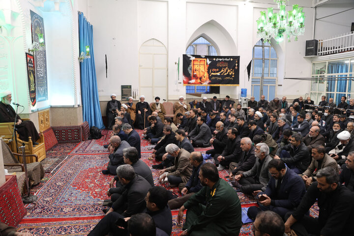 تصاویر / روضه شهادت حضرت زهرا(س) دفتر امام جمعه همدان