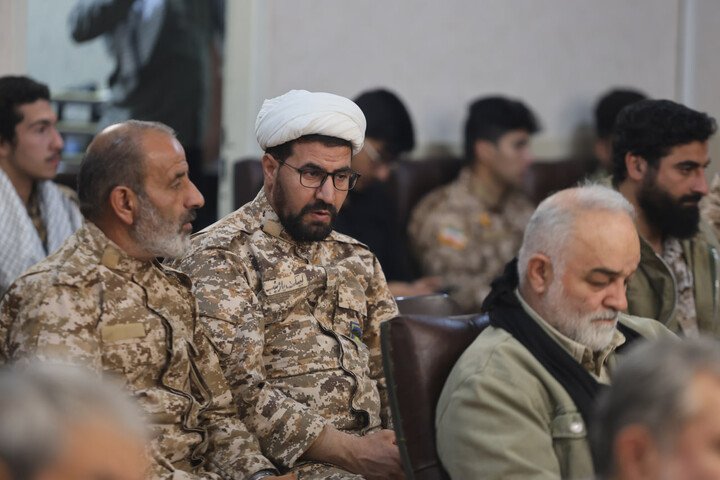 تصاویر / دیدار بسجیان همدانی با نماینده ولی فقیه در استان