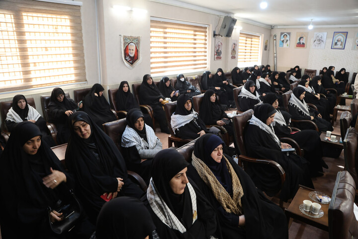 تصاویر / دیدار بسجیان همدانی با نماینده ولی فقیه در استان