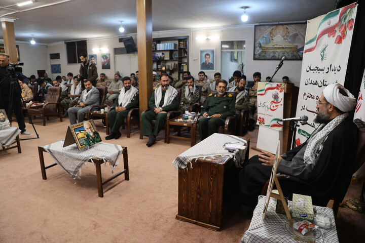 تصاویر / دیدار بسجیان همدانی با نماینده ولی فقیه در استان