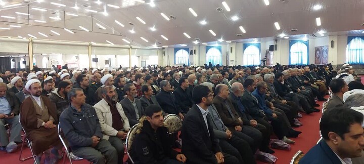 تصاویر / مراسم یادواره شهدای روحانی و بزرگداشت علمای ربانی شهرستان نهاوند