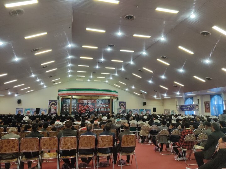 تصاویر / مراسم یادواره شهدای روحانی و بزرگداشت علمای ربانی شهرستان نهاوند