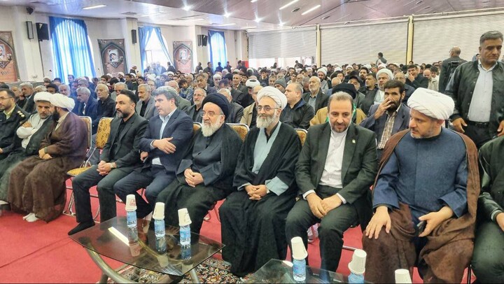 تصاویر / مراسم یادواره شهدای روحانی و بزرگداشت علمای ربانی شهرستان نهاوند