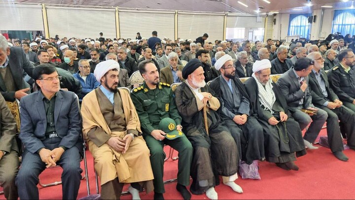 تصاویر / مراسم یادواره شهدای روحانی و بزرگداشت علمای ربانی شهرستان نهاوند