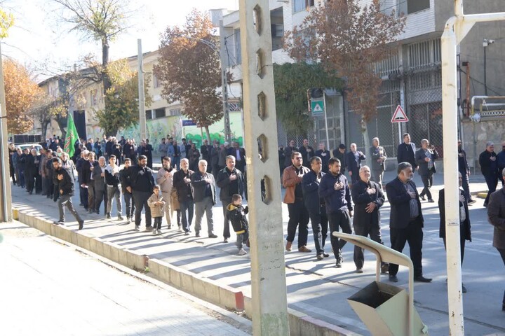 تصاویر / دسته عزاداری و سوگواری مردم اسدآباد در روز عزای حضرت فاطمه زهرا سلام الله علیها