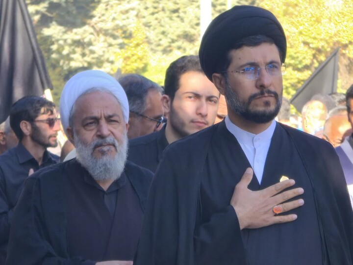 تصاویر /  دسته عزاداری مردم شهرستان تویسرکان در سوگ حضرت فاطمه زهرا سلام الله علیها