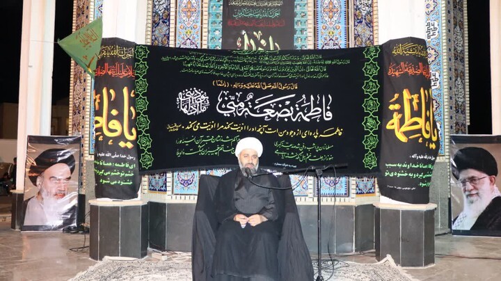 تصاویر/ مراسم شام غریبان شهادت حضرت فاطمه(س)