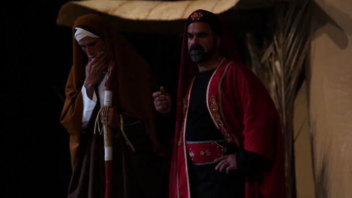 تصاویر/ نمایش «یاس علی» در ایام فاطمیه در تالار شهر کاشان