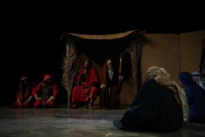 تصاویر/ نمایش «یاس علی» در ایام فاطمیه در تالار شهر کاشان