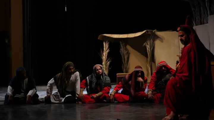 تصاویر/ نمایش «یاس علی» در ایام فاطمیه در تالار شهر کاشان