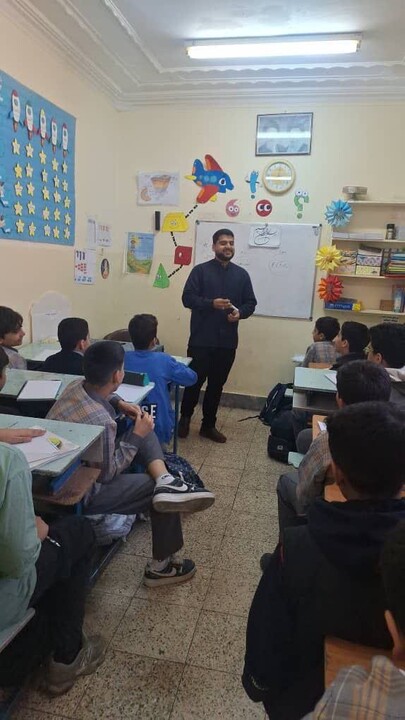 تصاویر/فعالیت طلاب و روحانیون مدرسه علمیه ولی عصر(عج)‌اهواز در ایام فاطمیه