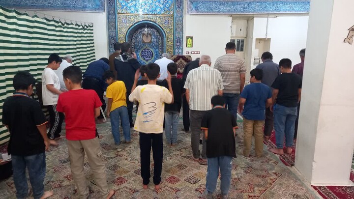 تصاویر/فعالیت طلاب و روحانیون مدرسه علمیه ولی عصر(عج)‌اهواز در ایام فاطمیه