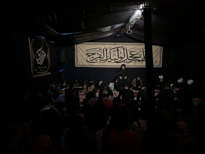 تصاویر/فعالیت طلاب و روحانیون مدرسه علمیه ولی عصر(عج)‌اهواز در ایام فاطمیه