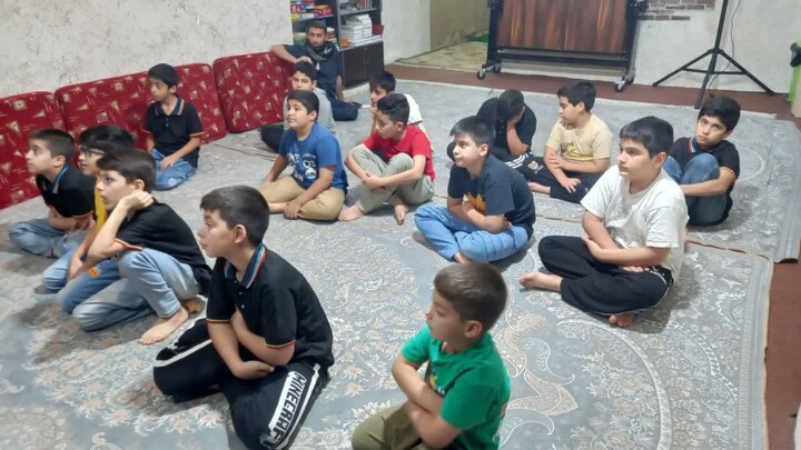 تصاویر/فعالیت طلاب و روحانیون مدرسه علمیه ولی عصر(عج)‌اهواز در ایام فاطمیه