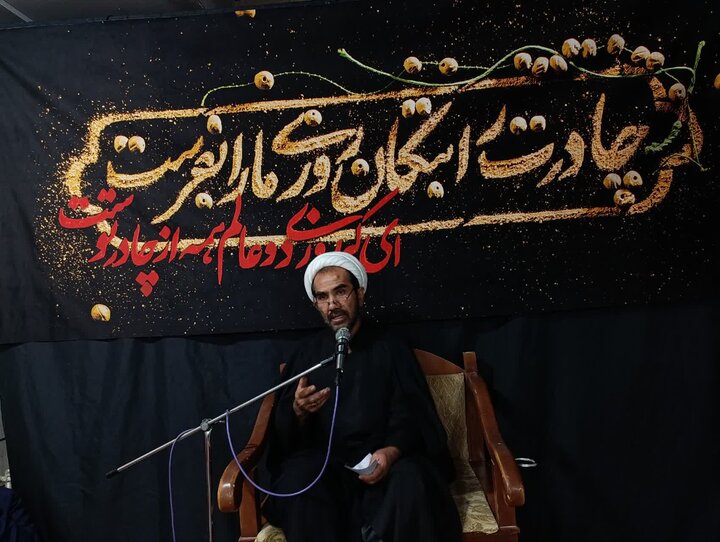 تصاویر/مراسم عزاداری شهادت مادر سادات در حوزه علمیه امام خمینی (ره) خمین